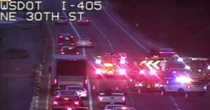 Crash on I-405, Traffic Alert, Renton–Bellevue, Washington – Lanes Blocked Before Reopening After Morning Collision